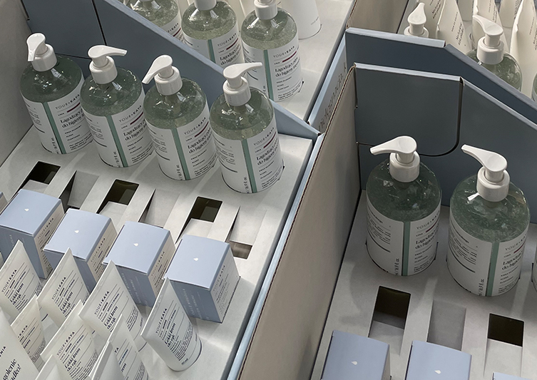 Stickerowanie, konfekcja,  przepakowywanie, Co-packing