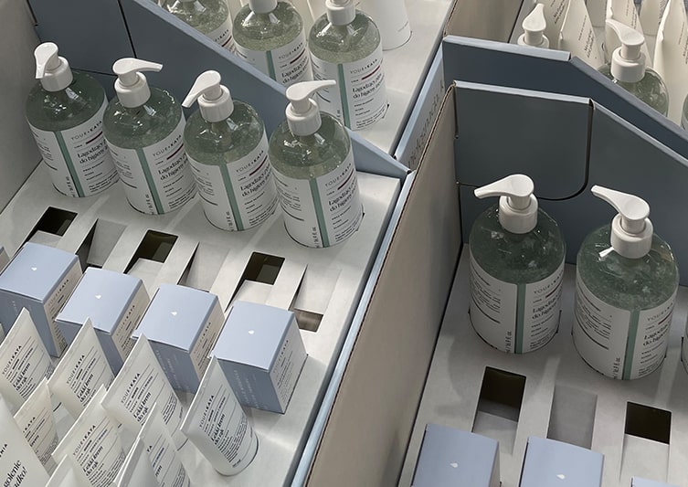 Usługi związane ze standami reklamowymi Rok-Log